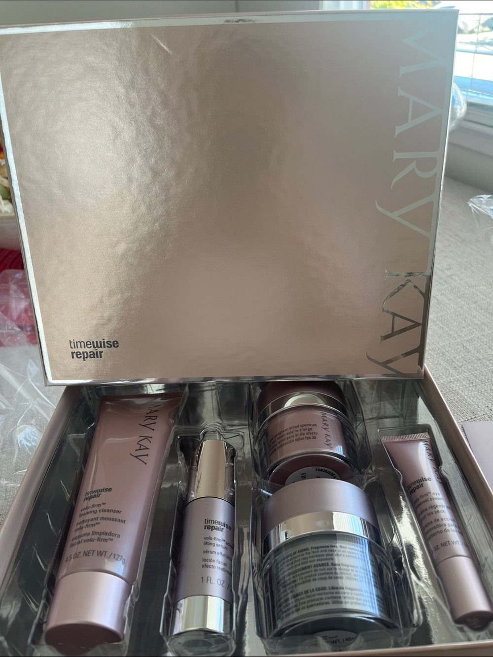 Mary Kay Timewise Repair Skincare Set - Rose Pink Metallic
